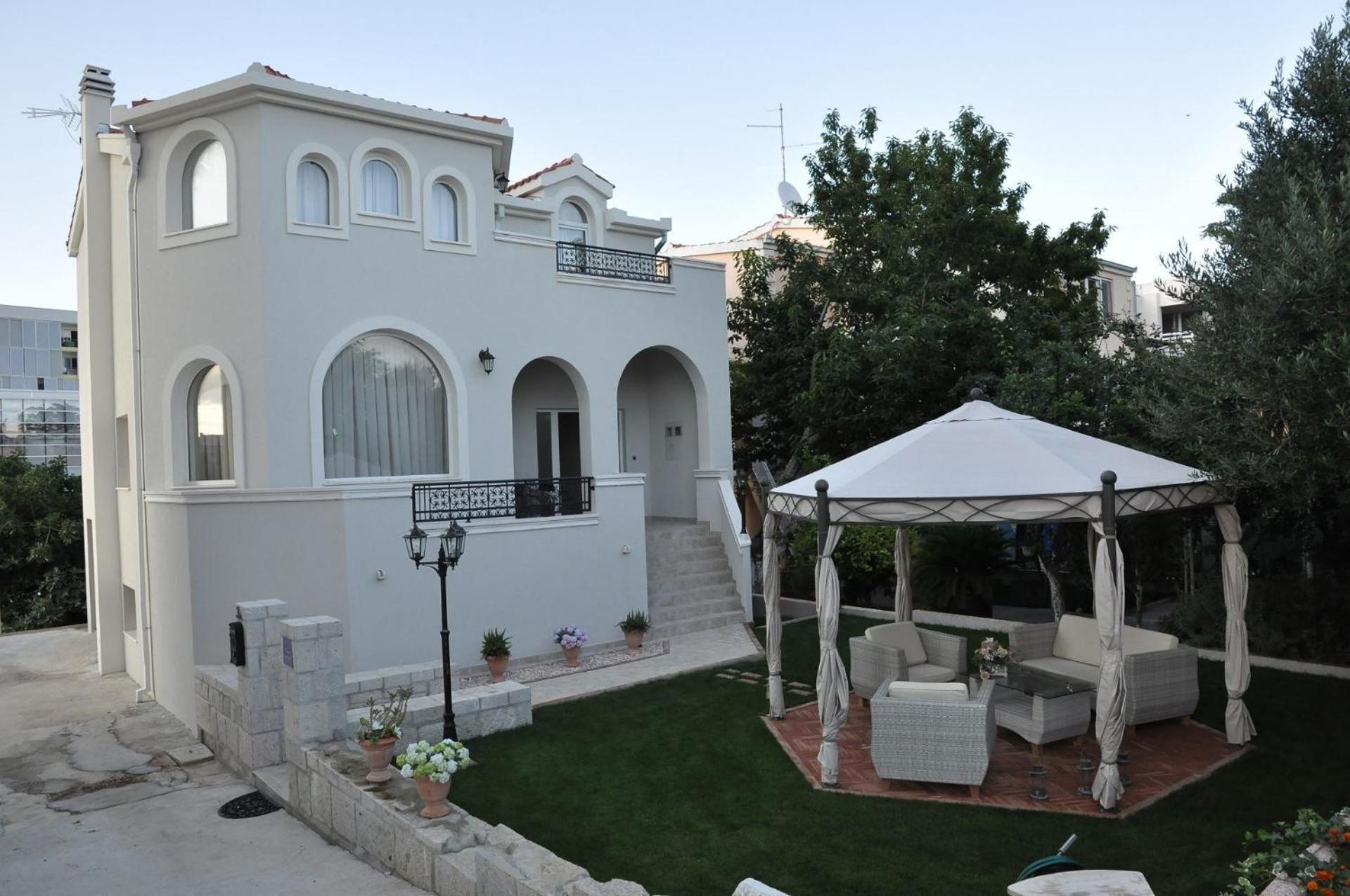 Holiday home Darko - With Parking Split